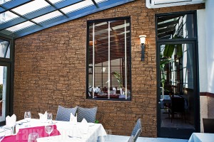 Home remodeling pictures like this restaurant design inspire fake stone panels design ideas.